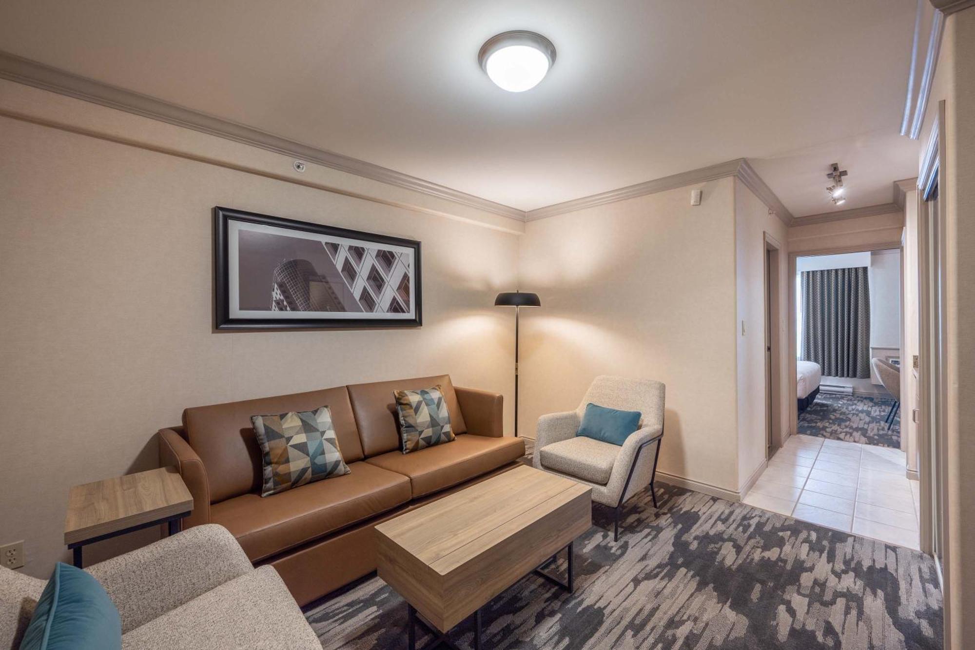 Standard Suite, 1 King Bed, Sofa Bed, Kitchenette,1616427308:JPEG